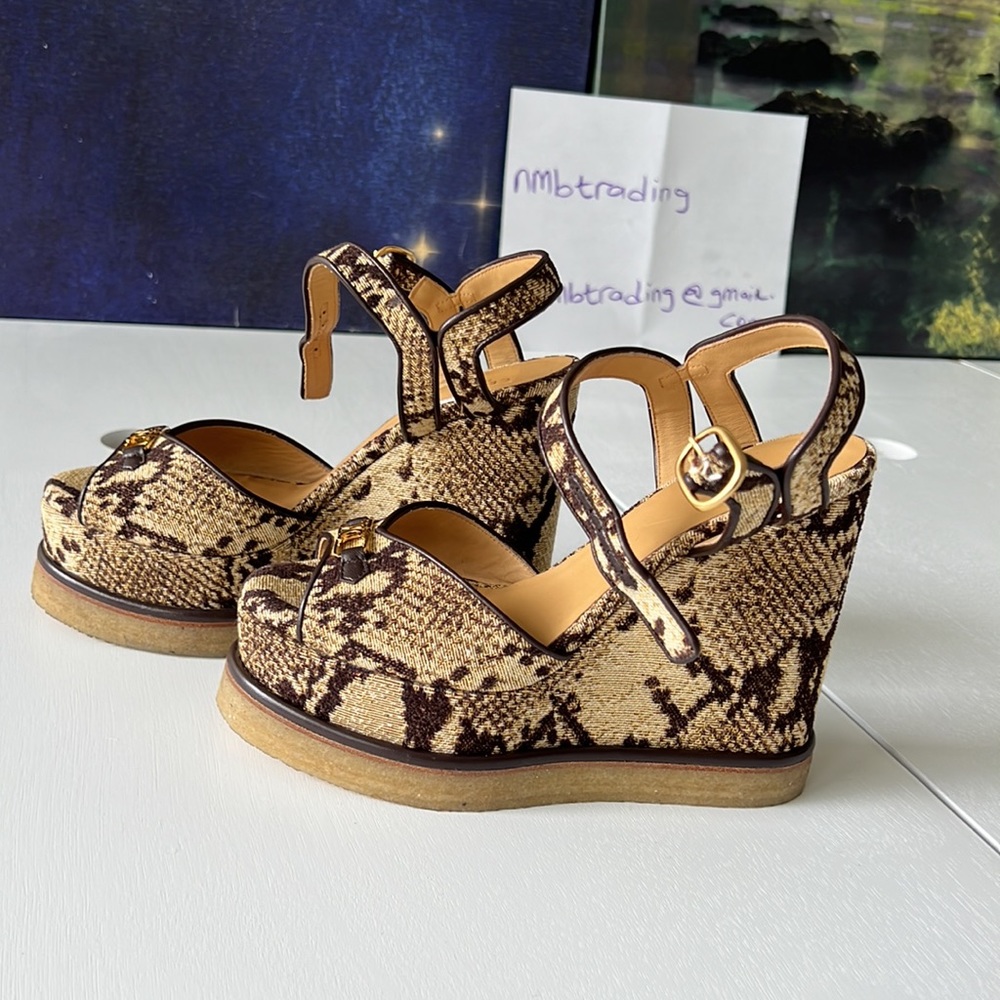 Celine made in Italy all over leopard print open toe size 7M(37) strappy wedges - Picture 15 of 17